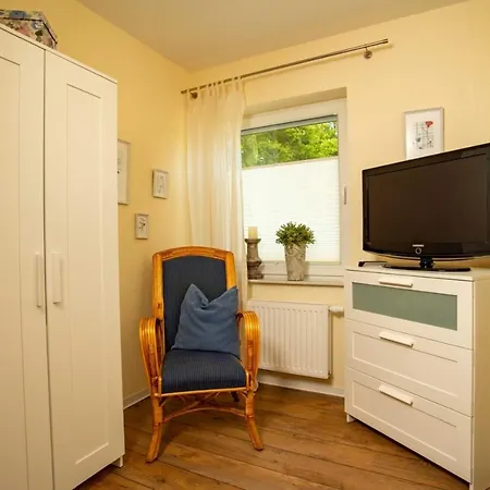 Ferienwohnung Marieke, 15196 Apartment *